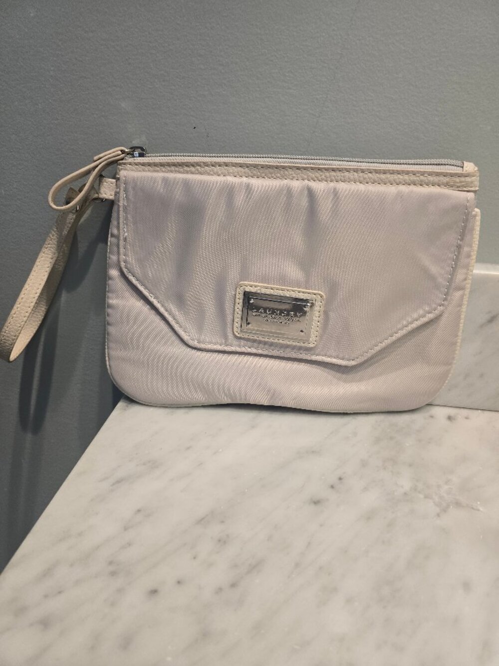 NWOT Laundry Bone Wristlet Clutch